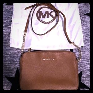 Michael Kors Jet Set Saffiano Crossbody